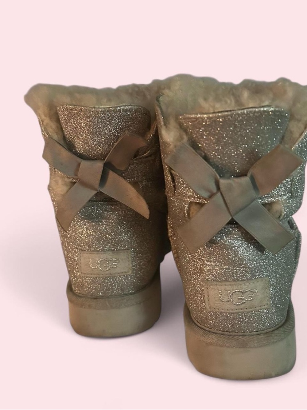 🩶UGG Women’s Sparkle Bow Short Boot in Silver 7🩶